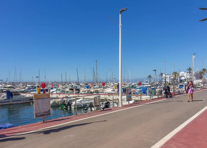 Xpce Marino I - Parking Free Apartament